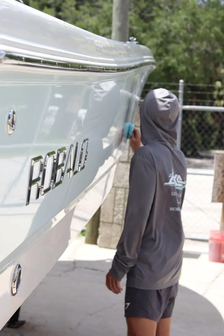 Hand-drying the hull of a center console